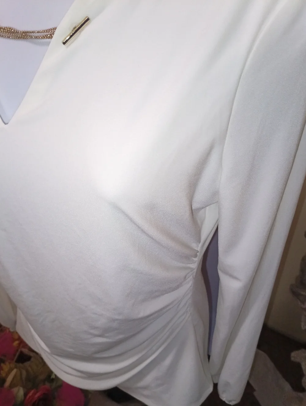 White House Black Market Blouse - Picture 10 of 13